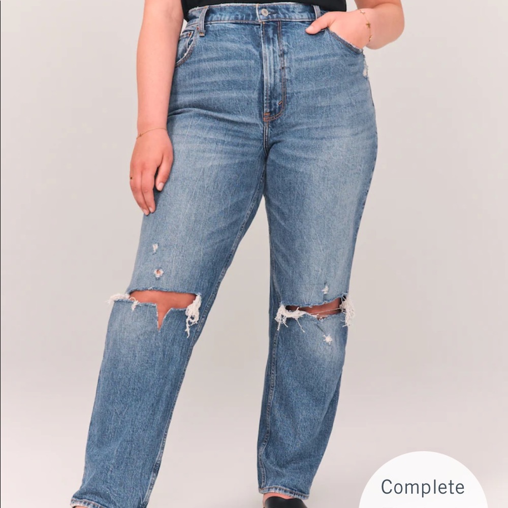 Abercrombie curve love 90s ultra high rise denim jeans.